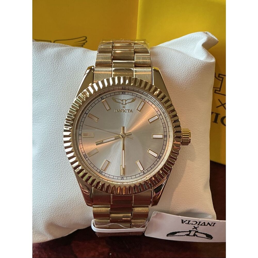 Invicta Gold and Silver Men's Fluted-Bezel Bracelet Watch 69005
